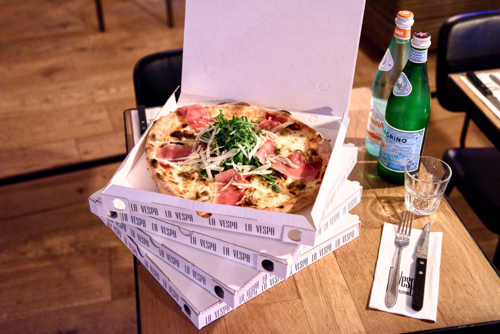 Houtoven pizza take away